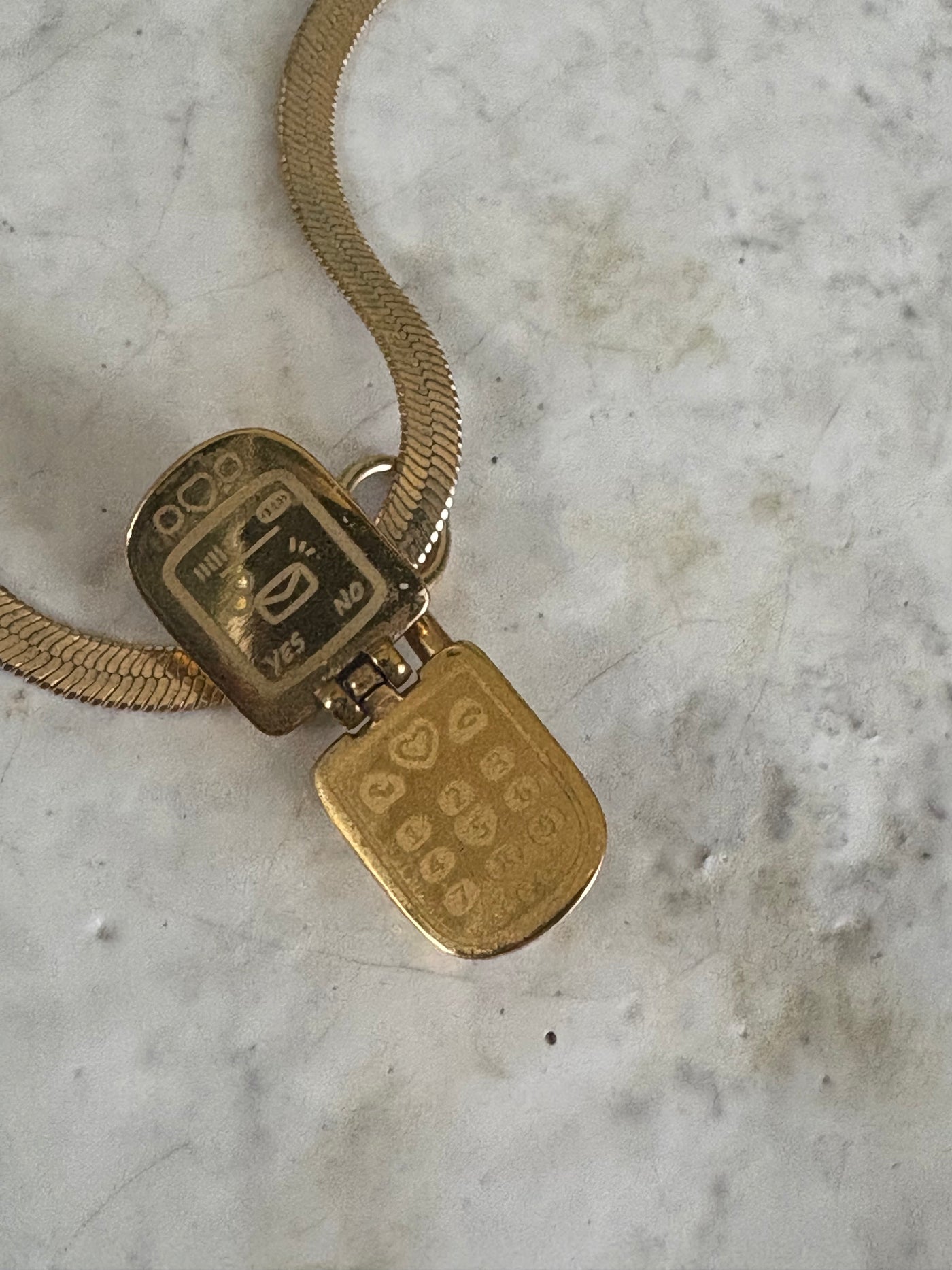 The Flipette Charm