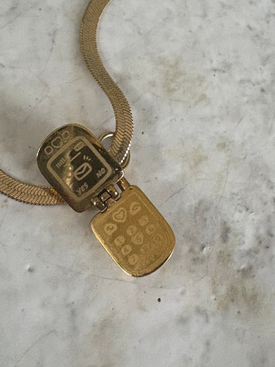 The Flipette Charm